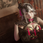 是一只熊仔吗 动漫博主 17套写真合集 01.04更新【1.21GB】