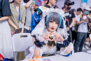 喵喵的喵吖  cosplay 妹子摄影师 13套合集【1.11GB】